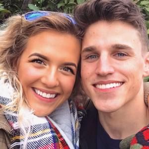 Meet your Posher, Zoë